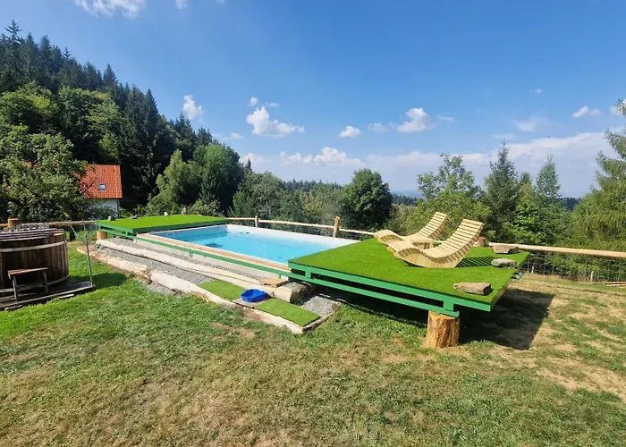 Treehouse Toplak Dağ evi